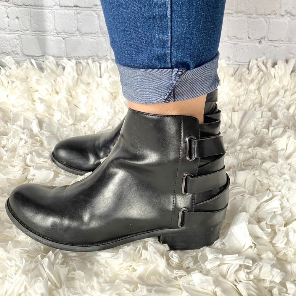 Carlos Santana Flat Black Moto Booties